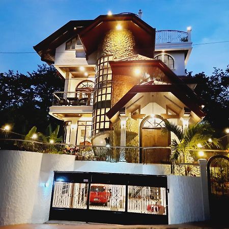 El Castillo Bed And Breakfast Angono Экстерьер фото