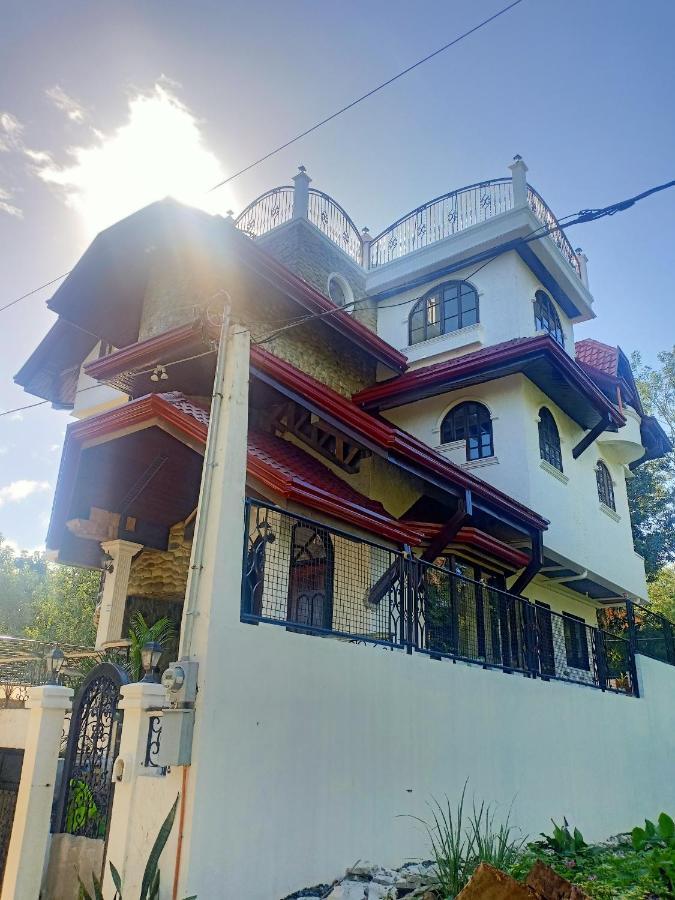 El Castillo Bed And Breakfast Angono Экстерьер фото